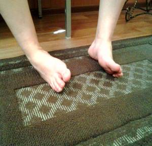 Ходьба на внешней стороне стопы